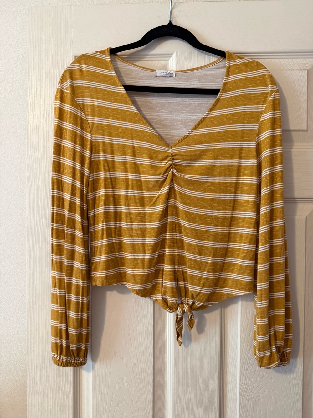 Eyeshadow Mustard & White Striped V-Neck Tie-Hem Long Sleeve Top